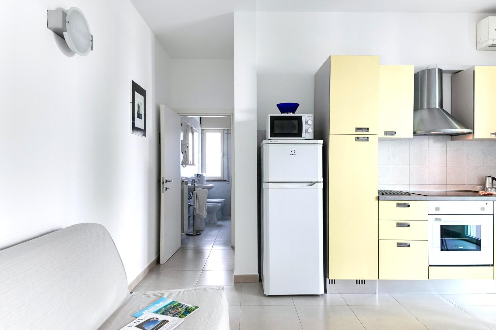Residence Diffuso Arcobaleno Габичче-Маре Экстерьер фото