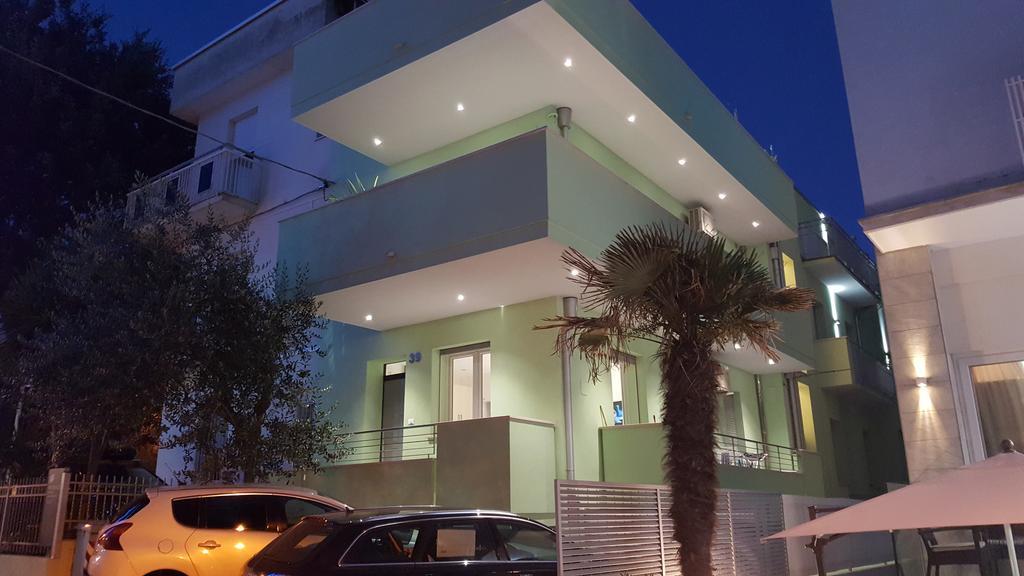 Residence Diffuso Arcobaleno Габичче-Маре Экстерьер фото